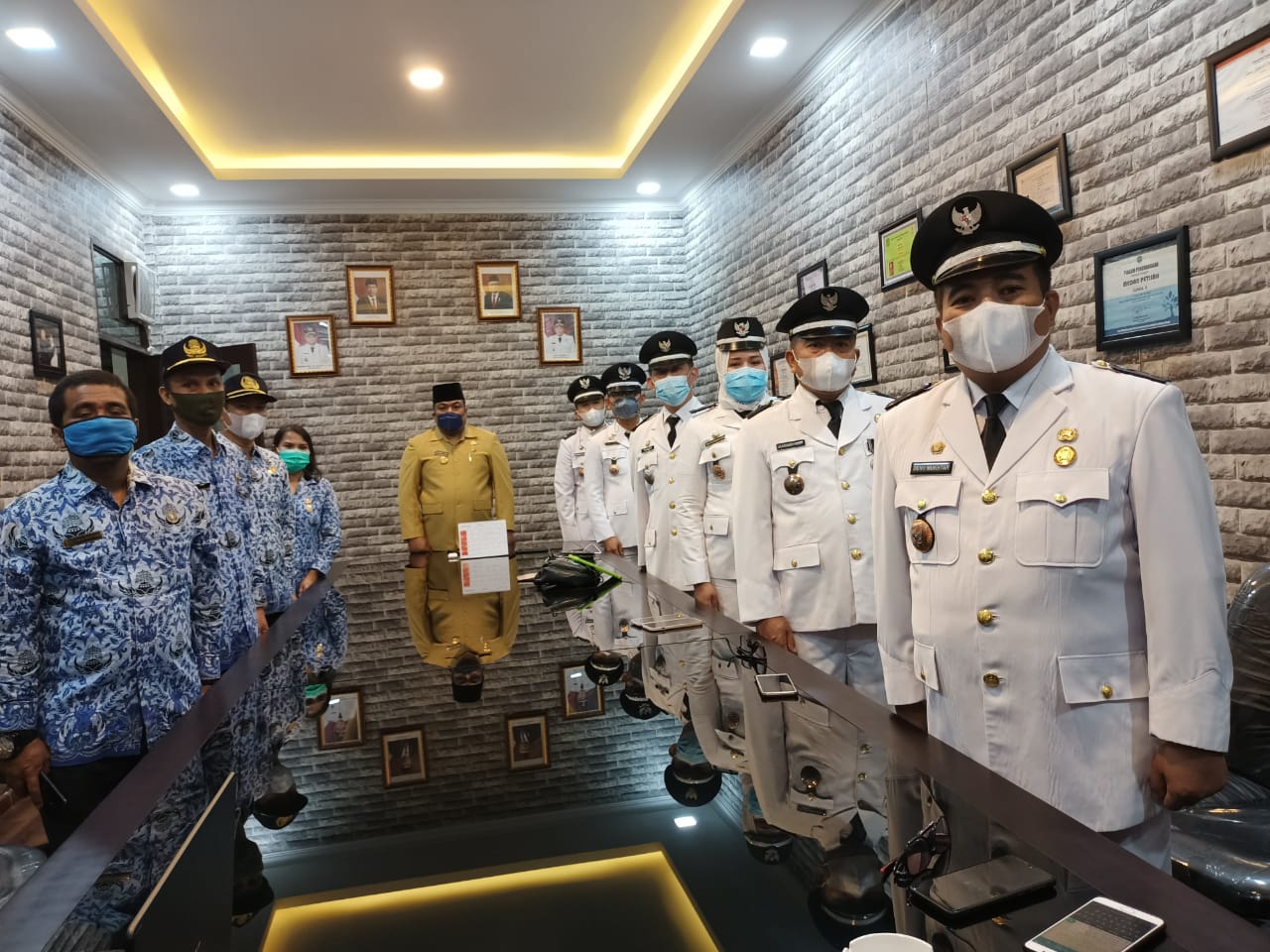 Upacara Pengibaran Bendera Peringatan HUT RI Ke-76 Secara Virtual